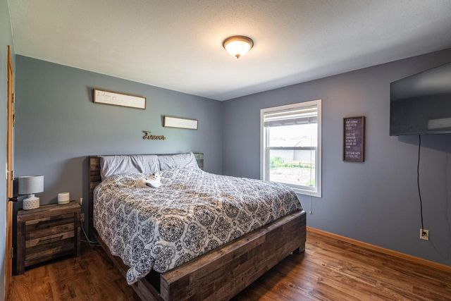 307 Roberts STREET E, Holmen, WI 54636