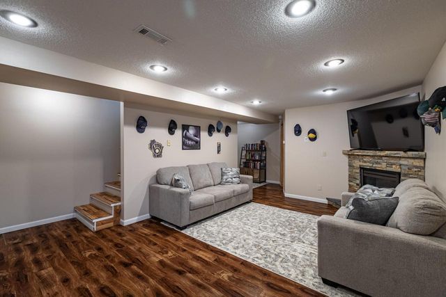 307 Roberts STREET E, Holmen, WI 54636