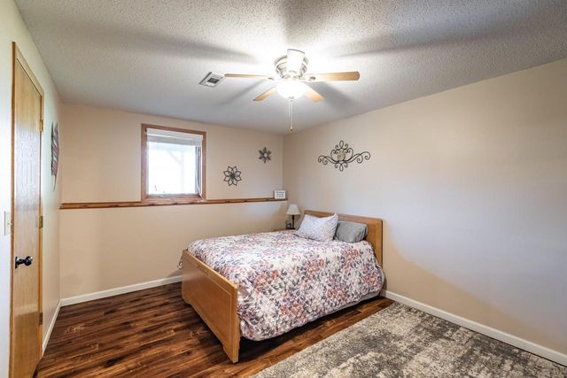 307 Roberts STREET E, Holmen, WI 54636