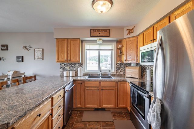 307 Roberts STREET E, Holmen, WI 54636