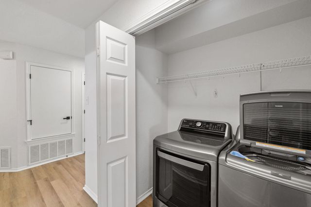 4009 Mayfield Cave TRL, Round Rock, TX 78681