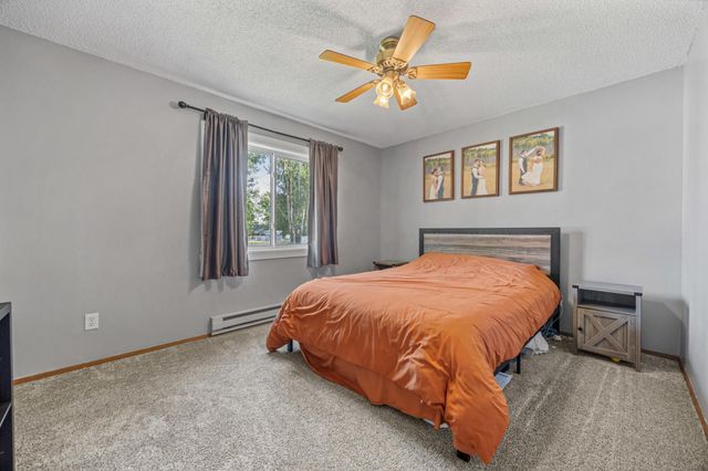 3737 Village Green Circle, Moorhead, MN 56560