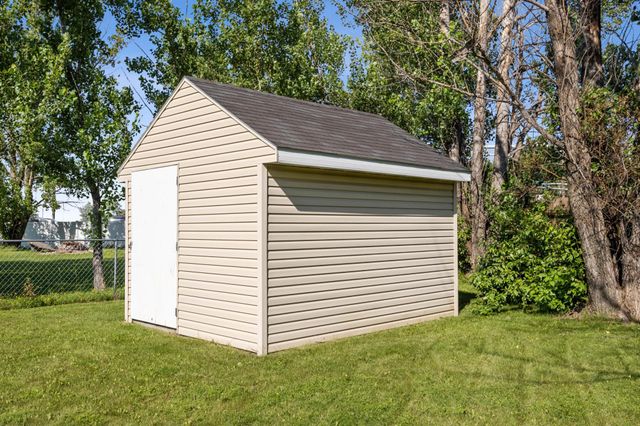 3737 Village Green Circle, Moorhead, MN 56560