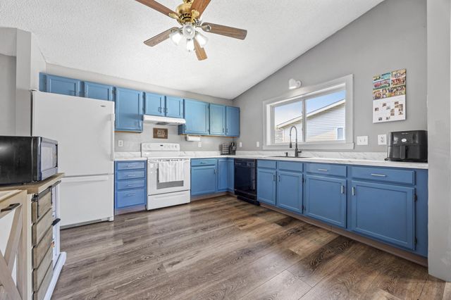 3737 Village Green Circle, Moorhead, MN 56560