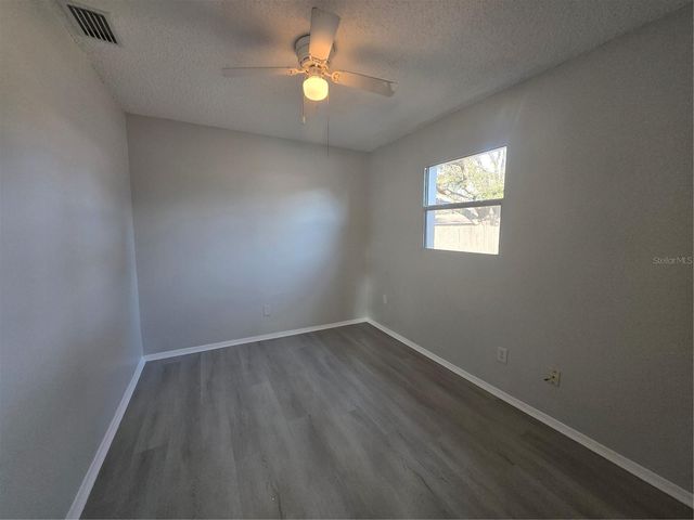 3135 OAKLAWN AVENUE, Largo, FL 33771