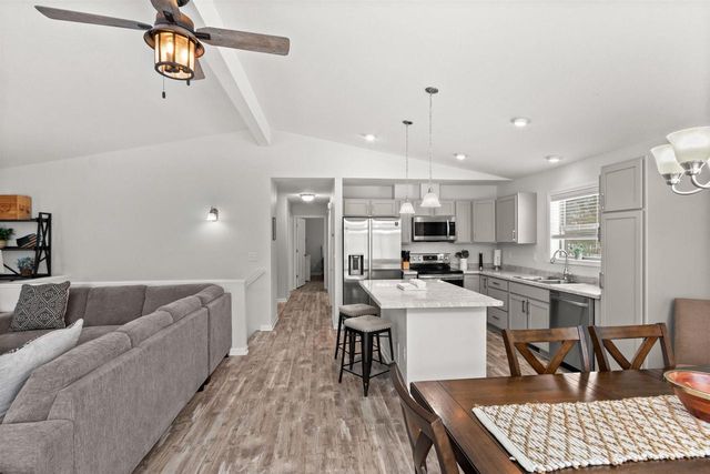 1314 Bogey Trail, Nekoosa, WI 54457