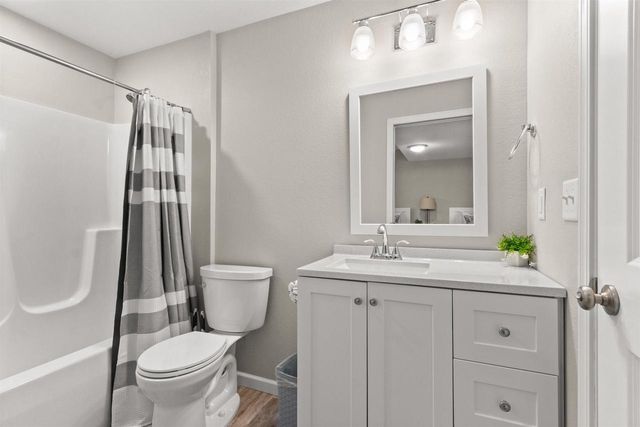 1314 Bogey Trail, Nekoosa, WI 54457