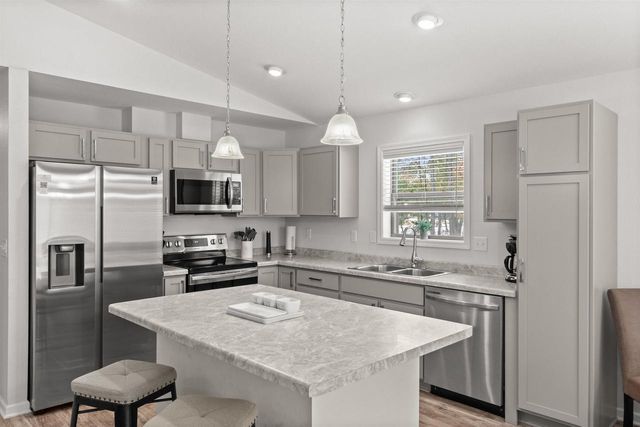 1314 Bogey Trail, Nekoosa, WI 54457