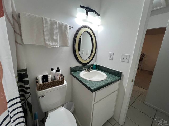 3202 Redwood Ln F, Gulf Breeze, FL 32563