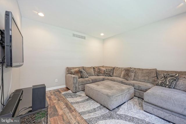 1836 SERENITY CT, Williamstown, NJ 08094