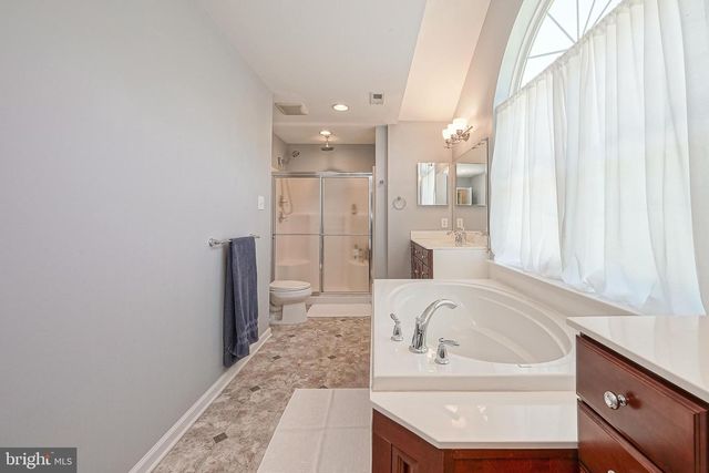 1836 SERENITY CT, Williamstown, NJ 08094