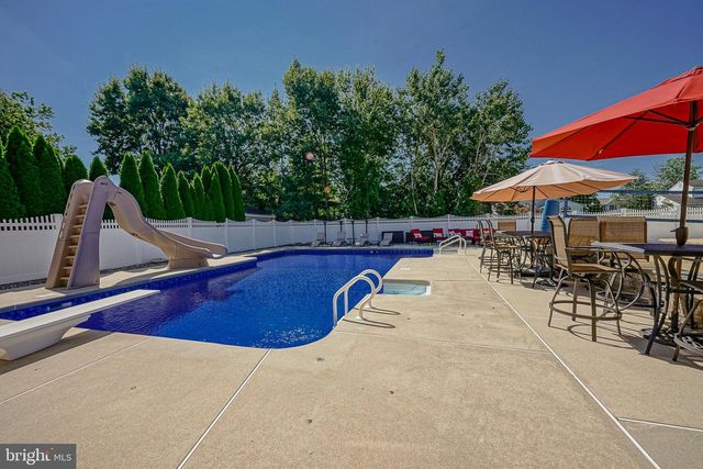 1836 SERENITY CT, Williamstown, NJ 08094