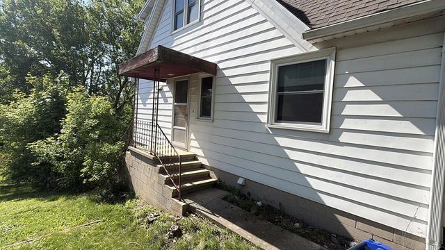 210 S Hubbard Street, Horicon, WI 53032