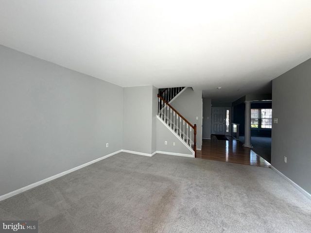 45 PALMER DR, Moorestown, NJ 08057