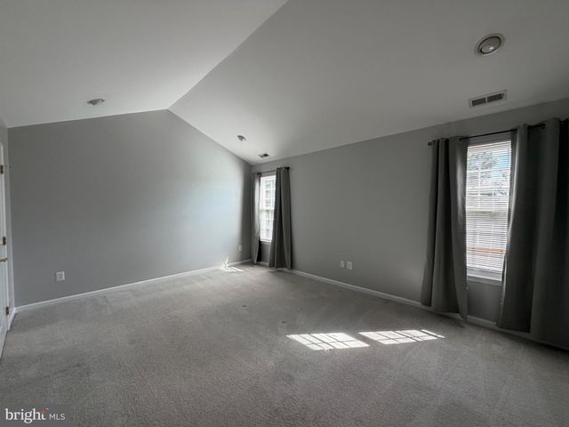 45 PALMER DR, Moorestown, NJ 08057