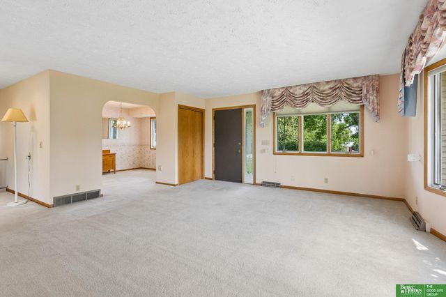 22510 Fairview Road, Gretna, NE 68028