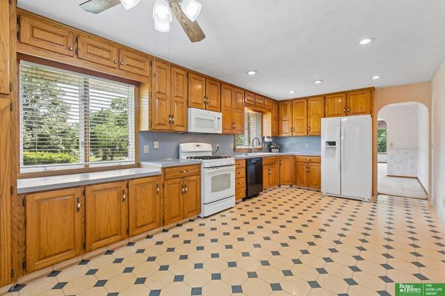22510 Fairview Road, Gretna, NE 68028