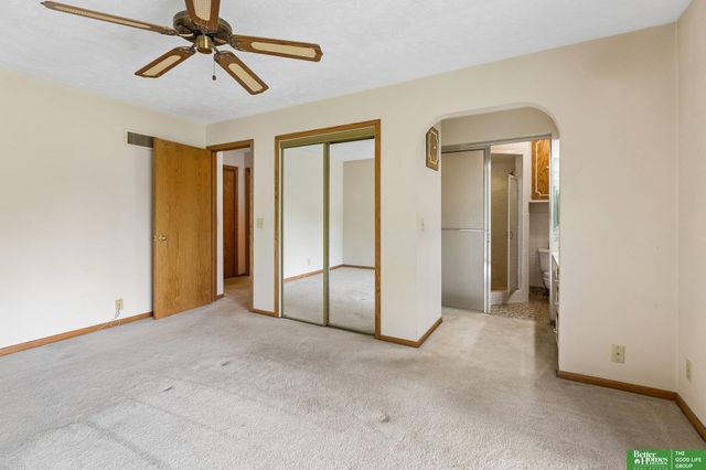 22510 Fairview Road, Gretna, NE 68028