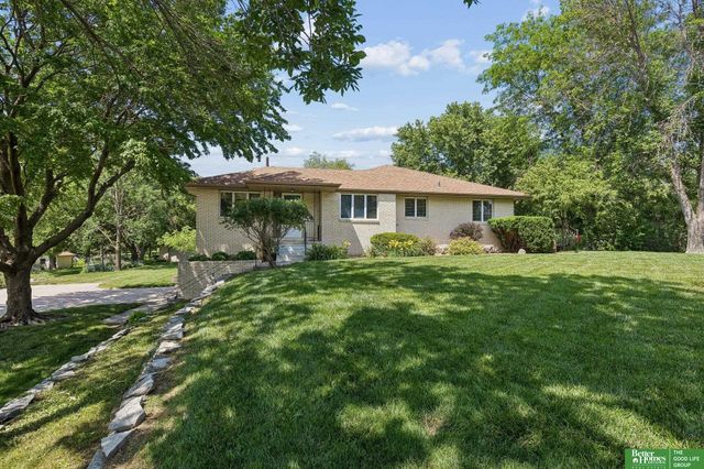 22510 Fairview Road, Gretna, NE 68028
