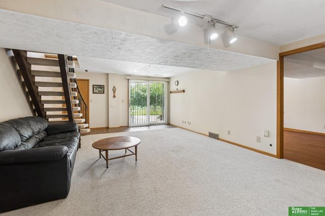 22510 Fairview Road, Gretna, NE 68028