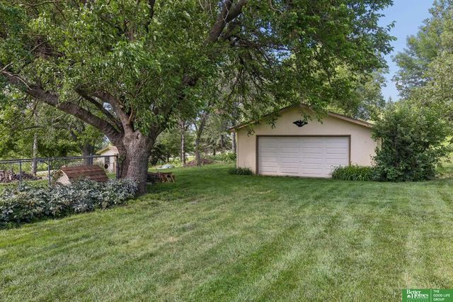 22510 Fairview Road, Gretna, NE 68028
