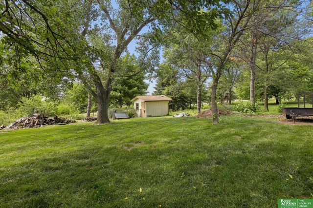 22510 Fairview Road, Gretna, NE 68028