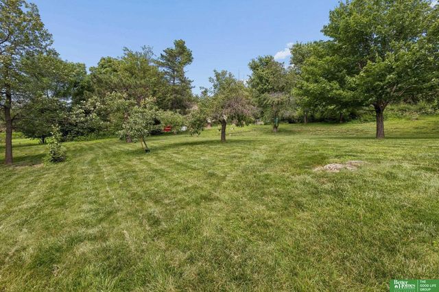 22510 Fairview Road, Gretna, NE 68028