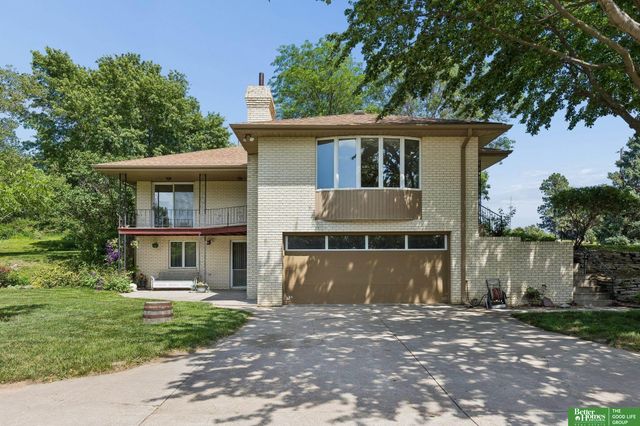 22510 Fairview Road, Gretna, NE 68028