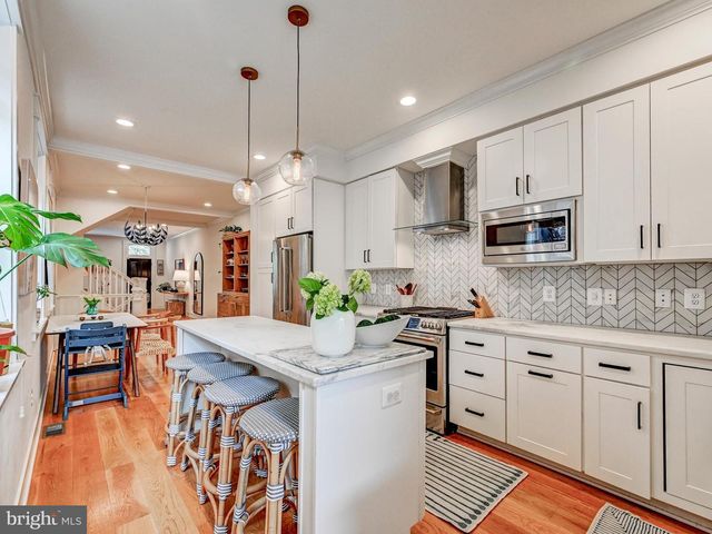2021 E LOMBARD ST, Baltimore, MD 21231
