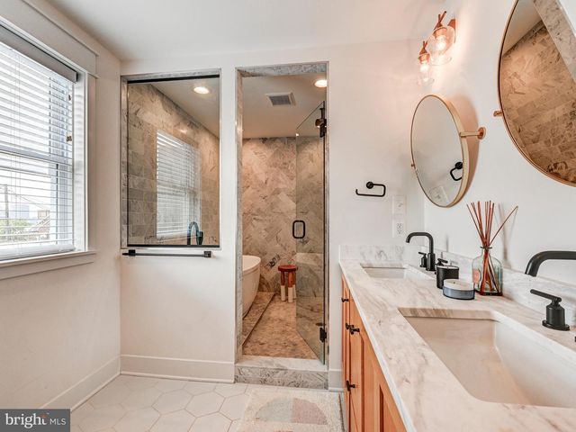 2021 E LOMBARD ST, Baltimore, MD 21231