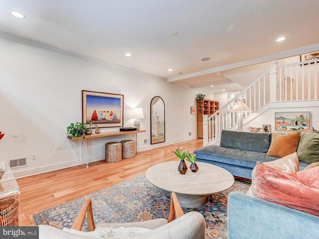 2021 E LOMBARD ST, Baltimore, MD 21231