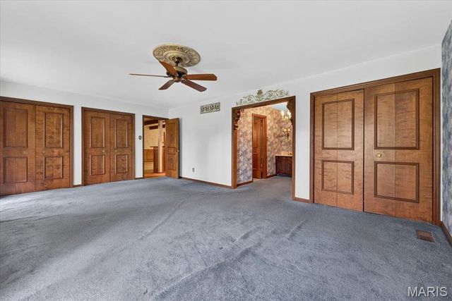 1940 Windmoor Place, Town And Country, MO 63131