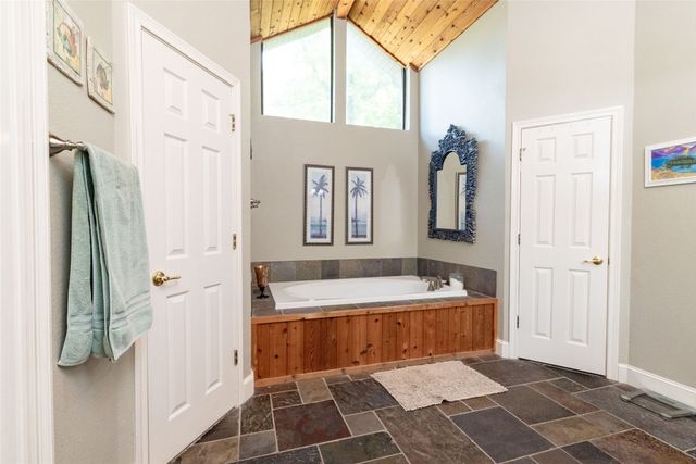 120 Creekside Drive, Double Oak, TX 75077