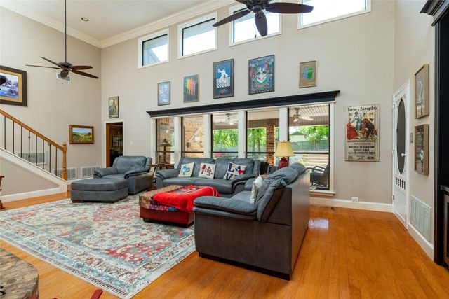 120 Creekside Drive, Double Oak, TX 75077