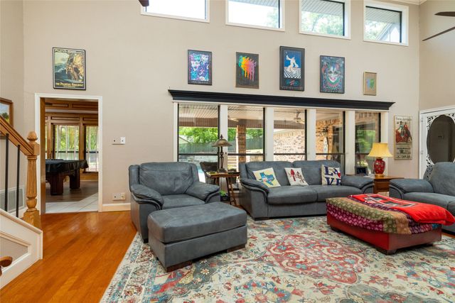 120 Creekside Drive, Double Oak, TX 75077