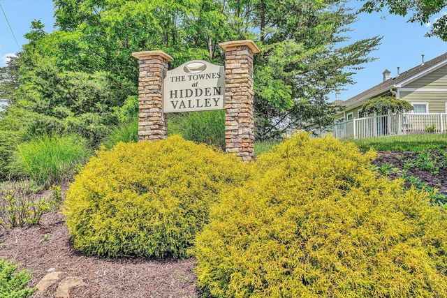 4923 Laryn LN, Roanoke, VA 24018