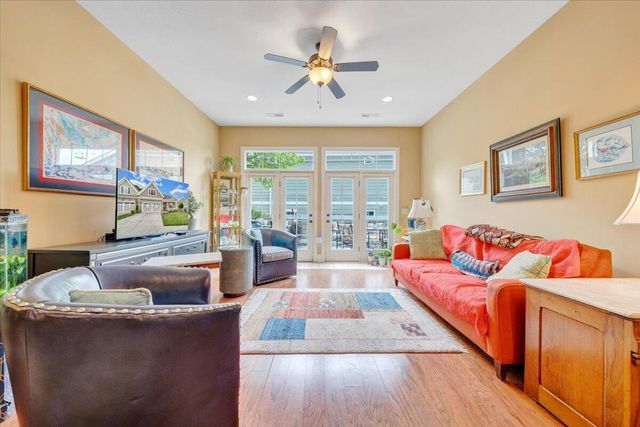 4923 Laryn LN, Roanoke, VA 24018