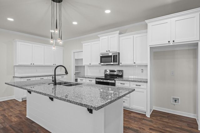 6923 17th Street, Lubbock, TX 79416