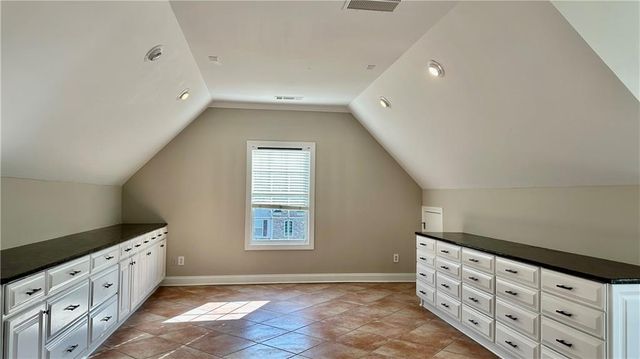 1810 Ebenezer Farm Circle, Marietta, GA 30066