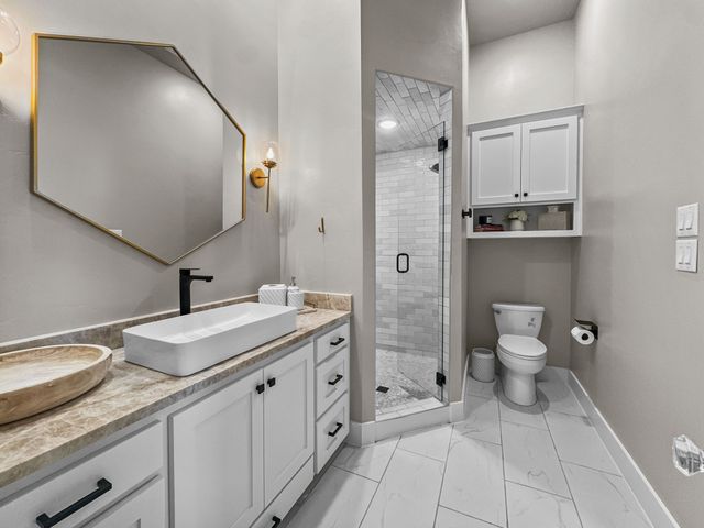 1053 Chapel Ridge Road, Graford, TX 76449