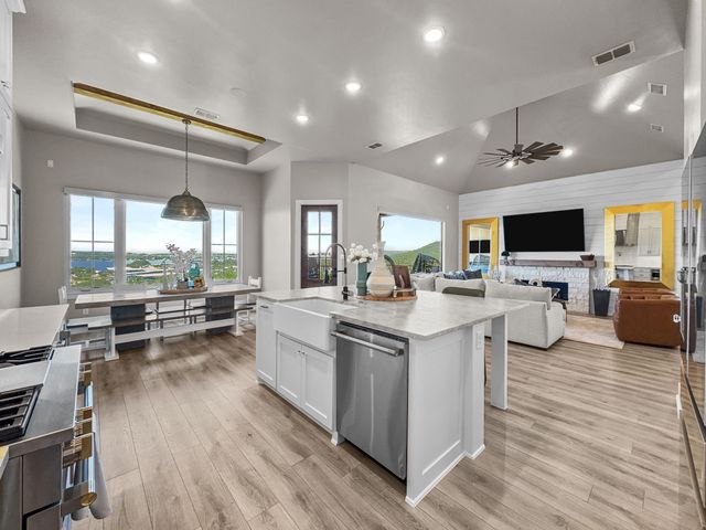 1053 Chapel Ridge Road, Graford, TX 76449