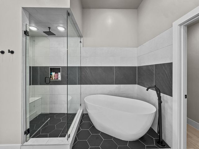 1053 Chapel Ridge Road, Graford, TX 76449