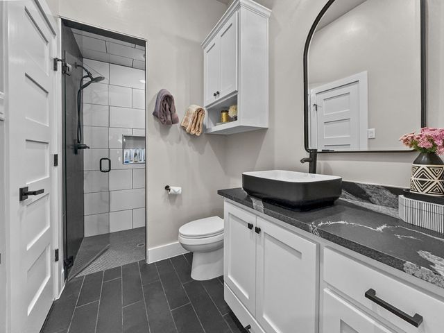 1053 Chapel Ridge Road, Graford, TX 76449