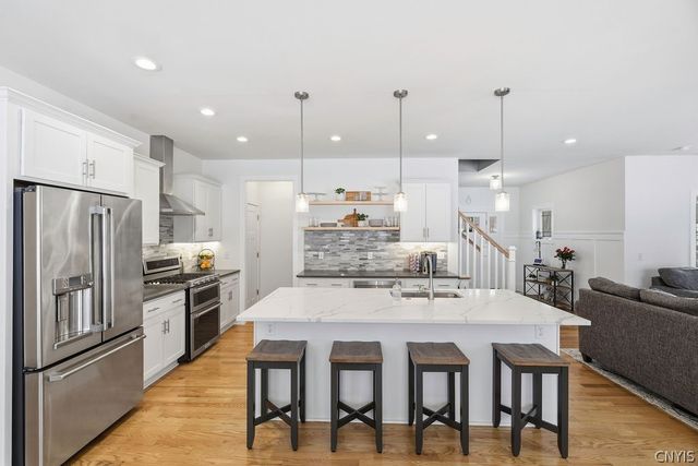 3139 Stoney Pond Way, Lysander, NY 13027