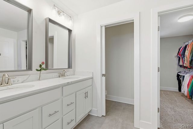 3139 Stoney Pond Way, Lysander, NY 13027