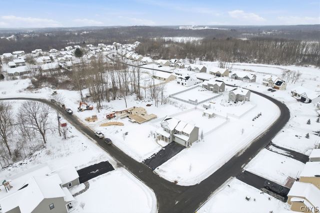 3139 Stoney Pond Way, Lysander, NY 13027