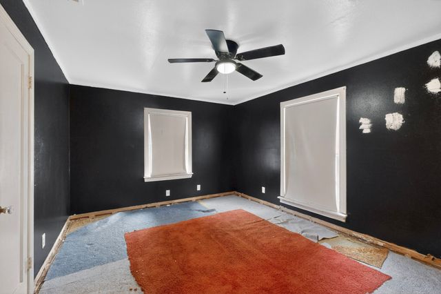 1220 Alaska Avenue, Dallas, TX 75216