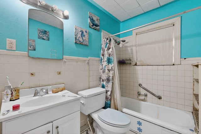 1220 Alaska Avenue, Dallas, TX 75216