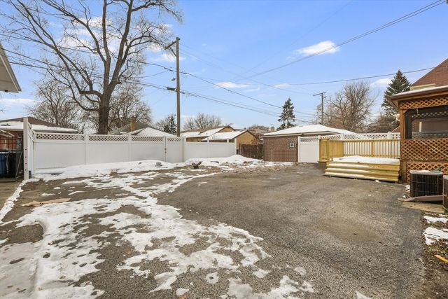 11340 S Union Avenue, Chicago, IL 60628