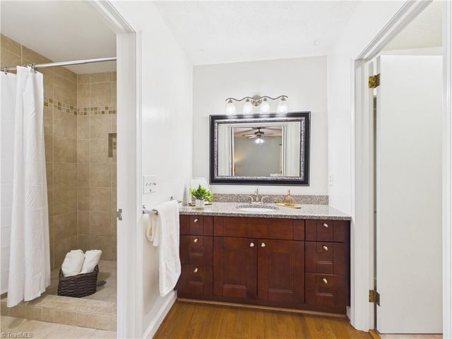 904 Fairidge Drive, Jamestown, NC 27282